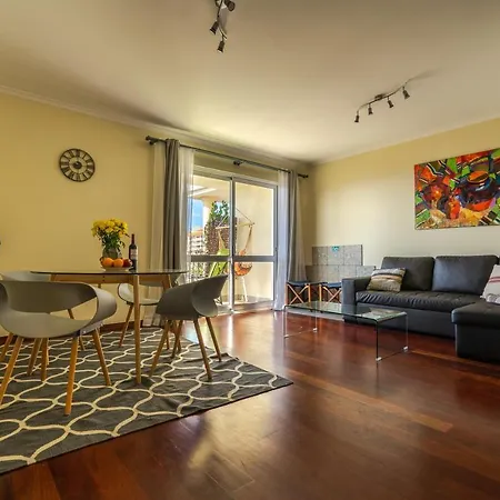 Ocean Breeze Apartment Canico  Exterior photo