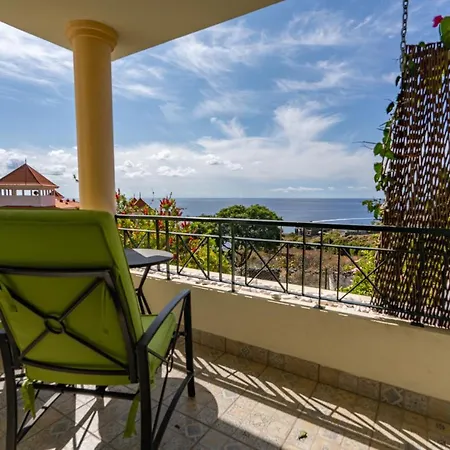 Ocean Breeze Apartment Canico  Exterior photo